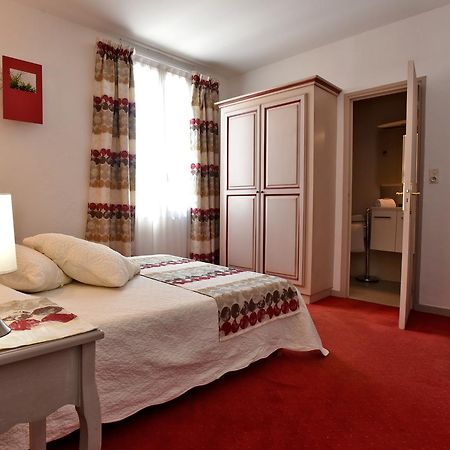 La Garbure Hotel Châteauneuf-du-Pape Екстериор снимка