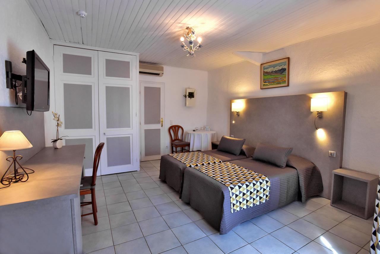 La Garbure Hotel Châteauneuf-du-Pape Екстериор снимка