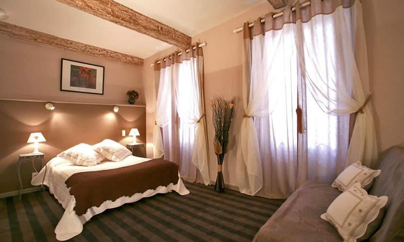 La Garbure Hotel Châteauneuf-du-Pape Екстериор снимка